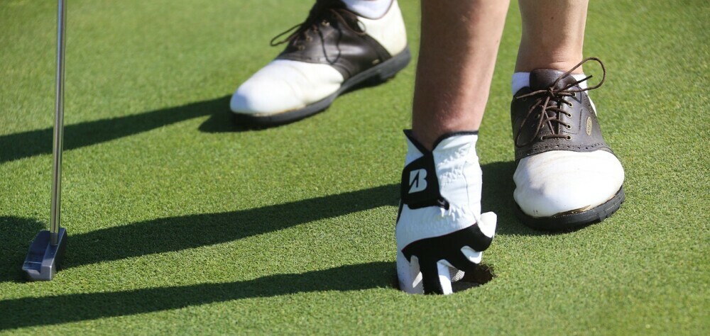 golf glove and shoe